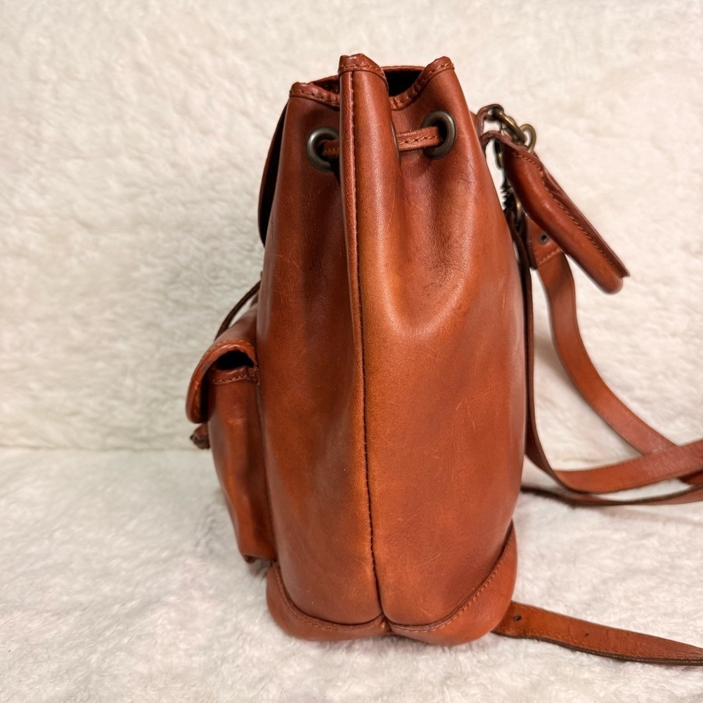 Vintage Italian Leather Backpack Tan - Picture 4 of 13